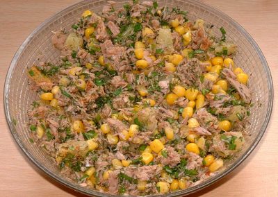 Thunfisch-Mais-Salat